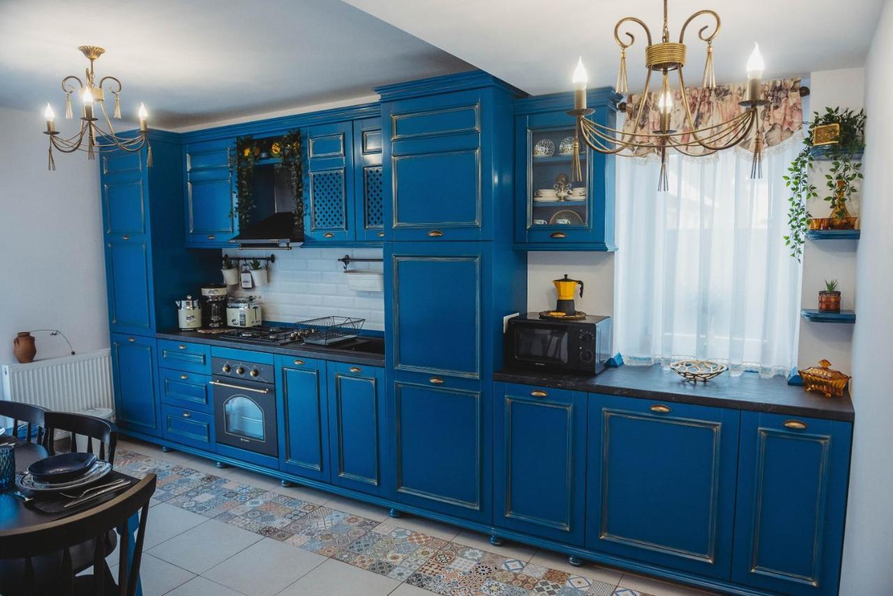 La Contessa Apartament Targu Neamt ภายนอก รูปภาพ