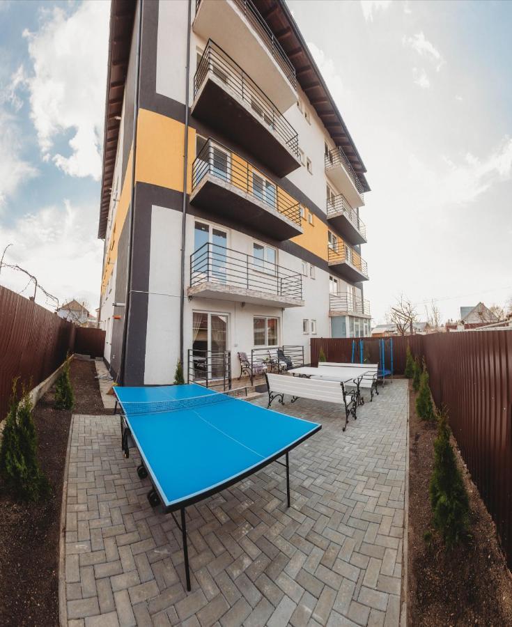 La Contessa Apartament Targu Neamt ภายนอก รูปภาพ
