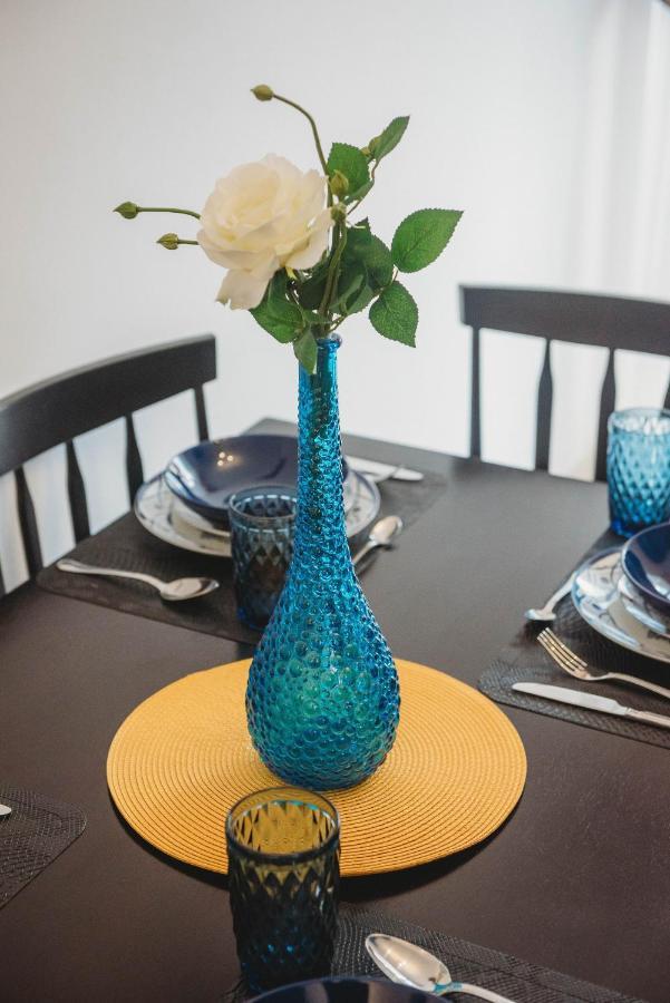 La Contessa Apartament Targu Neamt ภายนอก รูปภาพ